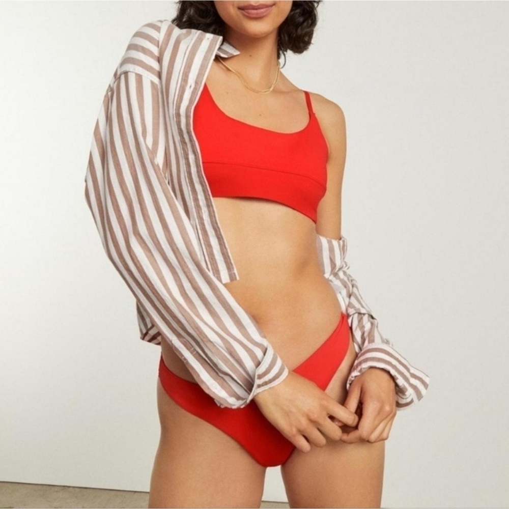 Everlane Swim Top Red Bikini The Scoop Neck Nyle Square Bathing Suit Pads